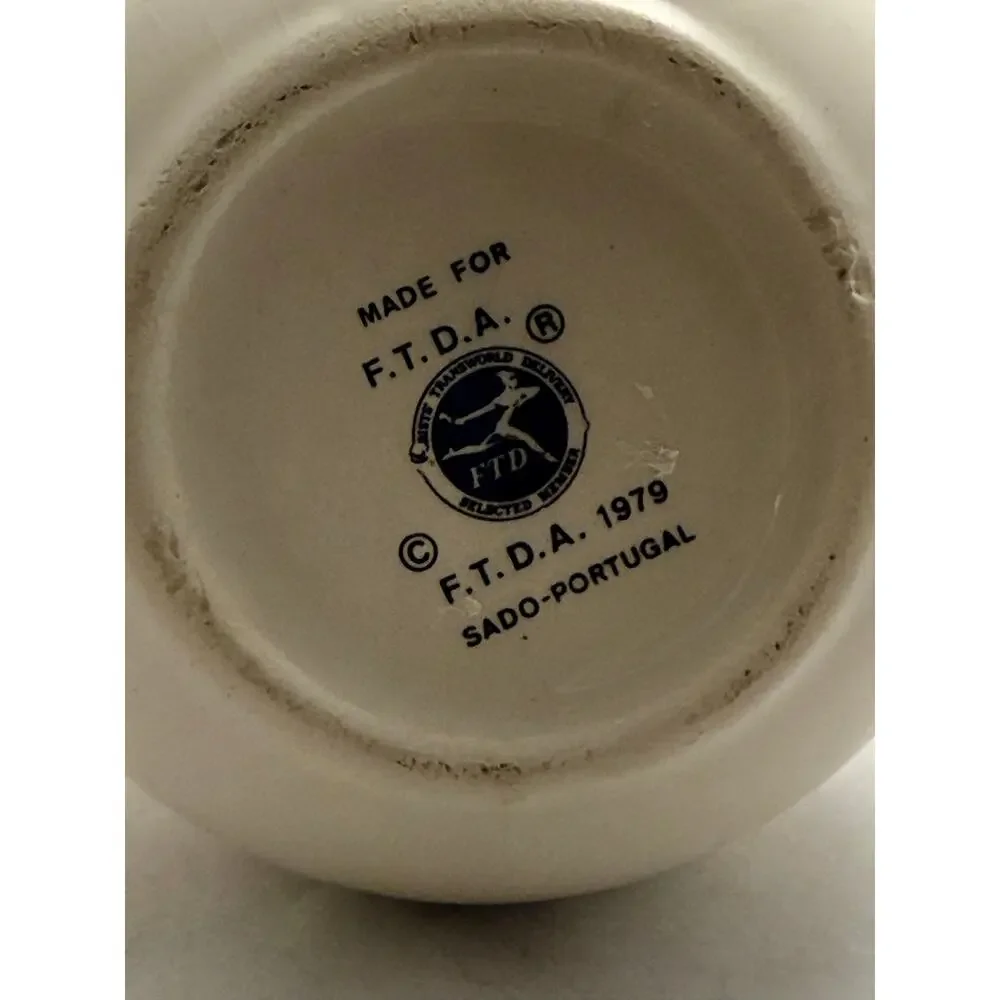 Vintage 1979 FTD Sado Portugal Hand Painted Floral Ceramic Bud Vase 8